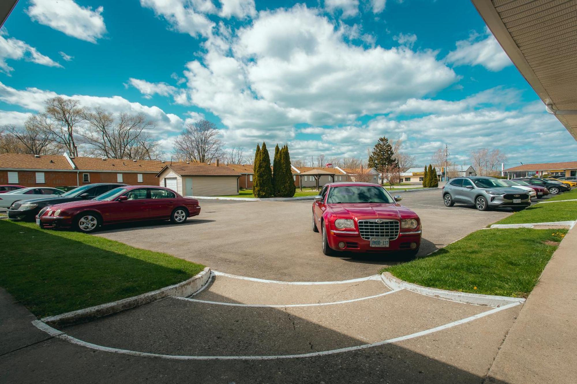 Faulds Motel Sarnia Exterior foto
